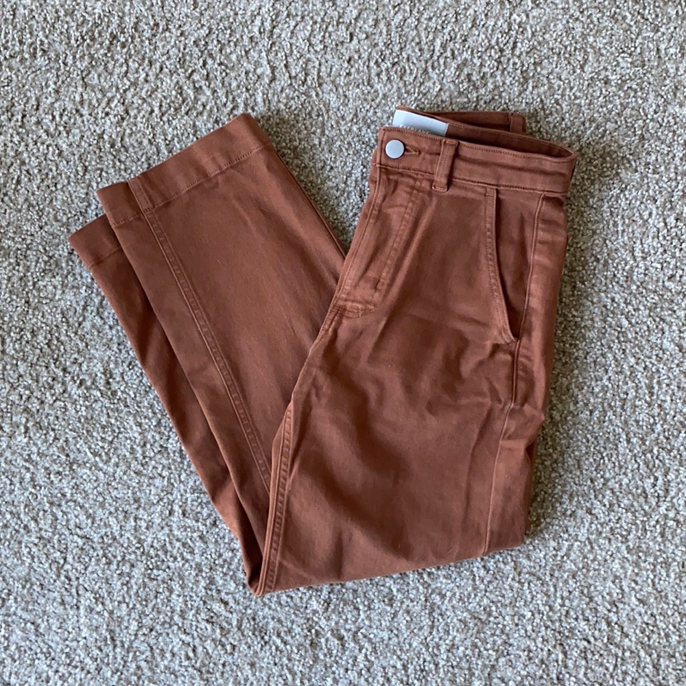 NEAR NEW Everlane Straight Leg Crop Pants Regular